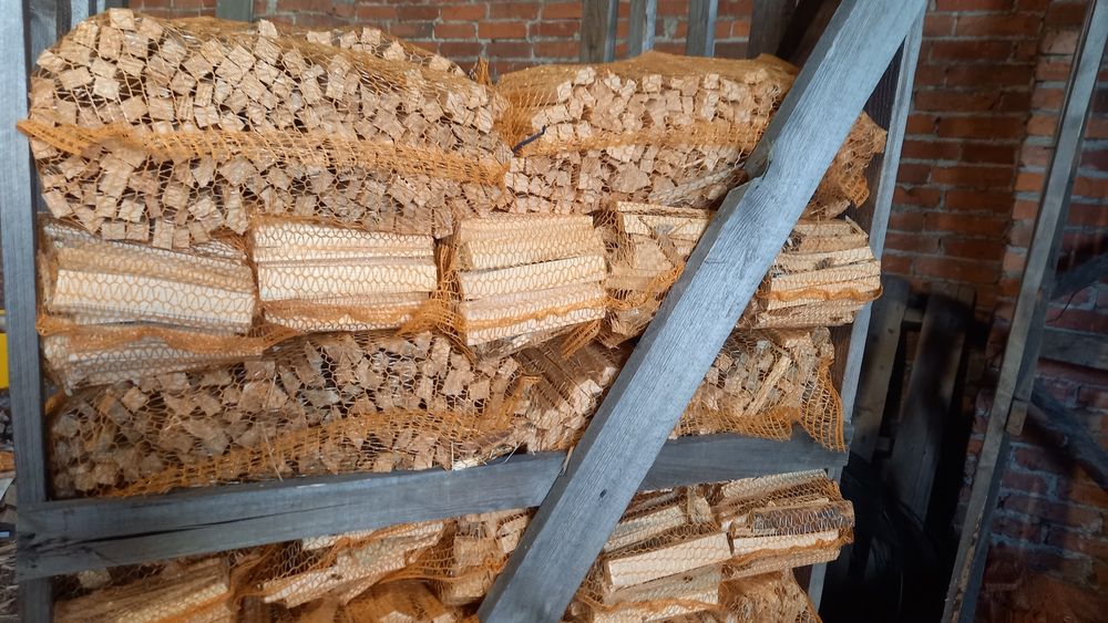 DREWNO ROZPAŁKOWE suche liściaste iglaste