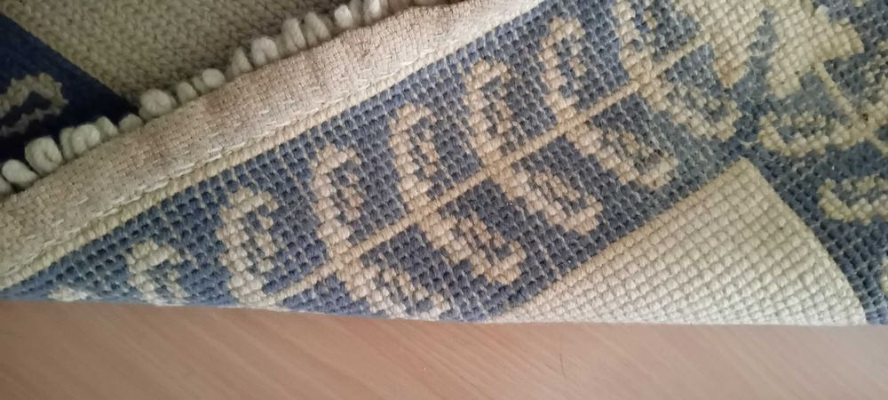 Tapete Arraiolos 1.50 x 1.80 - Feito à mão por encomenda