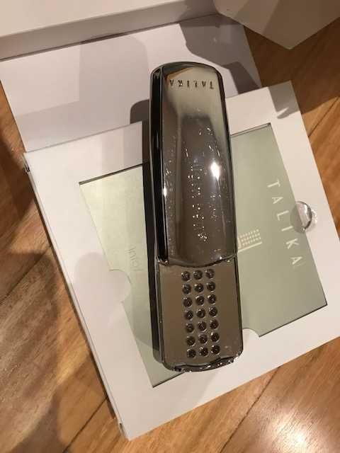 TALIKA LIGHT 590 - dispositivo anti-rugas