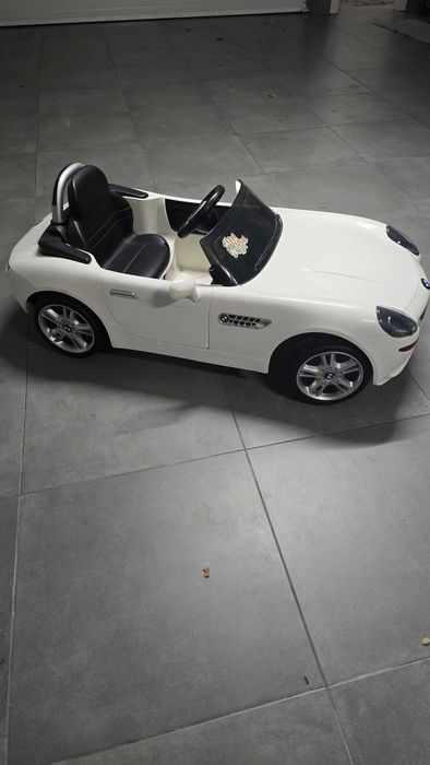 BMW Z8 Elétrico para criança