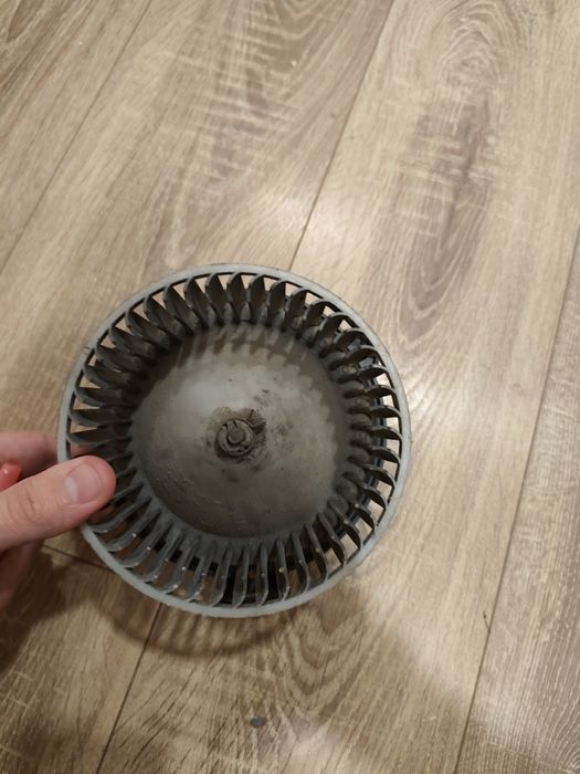 Моторчик печки Mitsubishi Galant 6