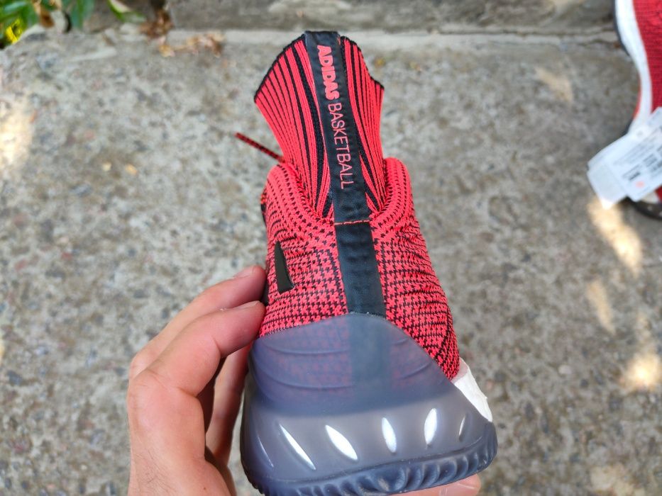 Баскетбольні кросівки Adidas Crazy Explosive Primeknit Basketball