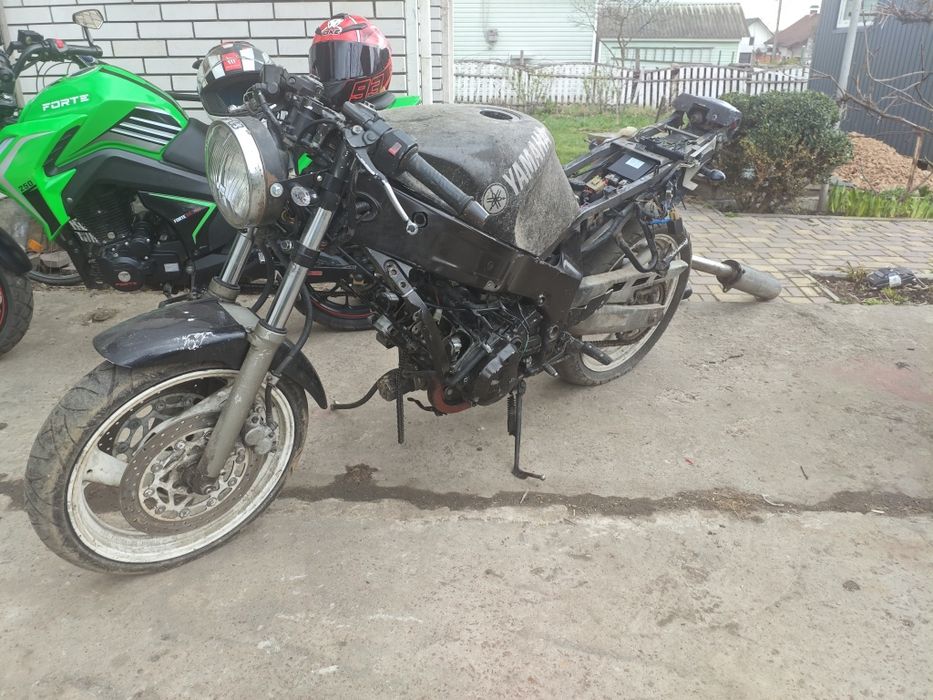 Двигун yamaha fzr 600 фзр600 та інше