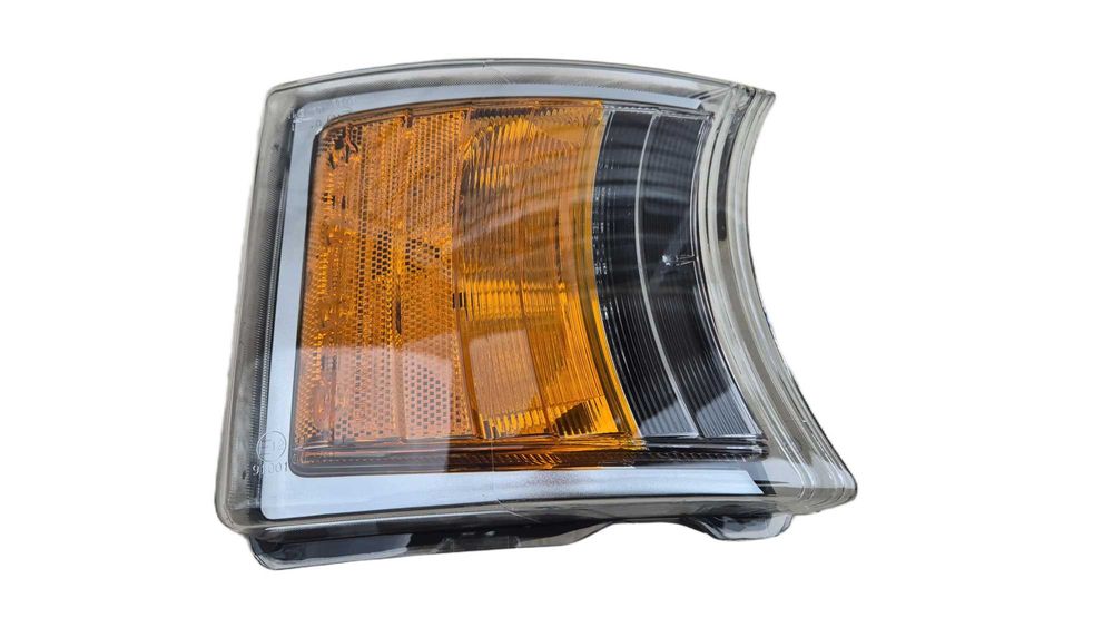 Kierunkowskaz LED Obrysówka Lampa dzienna L/P Scania R 17- OE  ORYG.