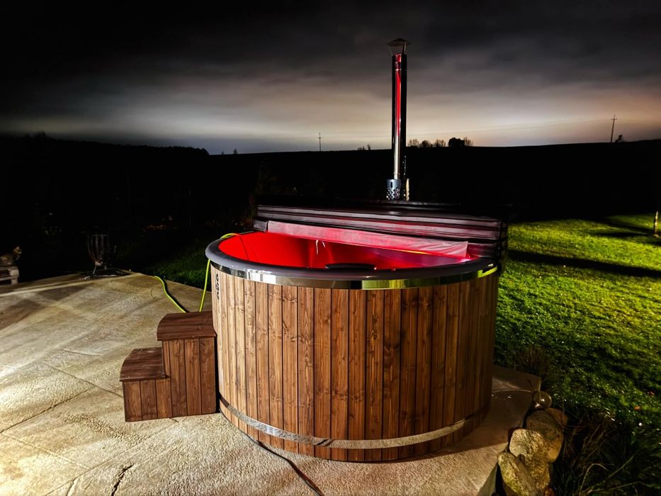 Balia ogrodowa z hydromasażem