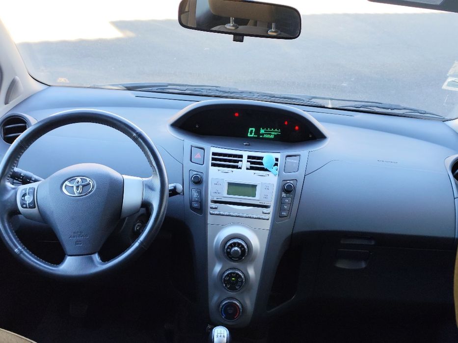 Toyota Yaris 1.0 VVT-I