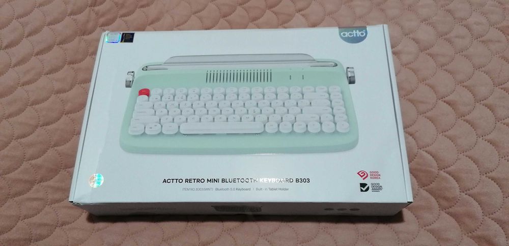 NOWA Klawiatura RETRO bezprzewodowa Bluetooth YUNZII ACTTO B303