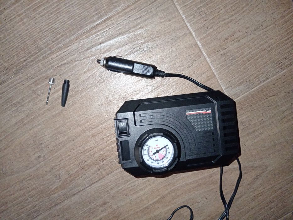 Продам насос від автомобільного штекера