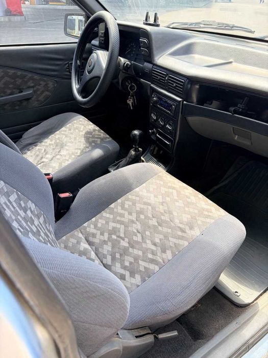 Daewoo Racer 1,5 Газ/бензин  Opel