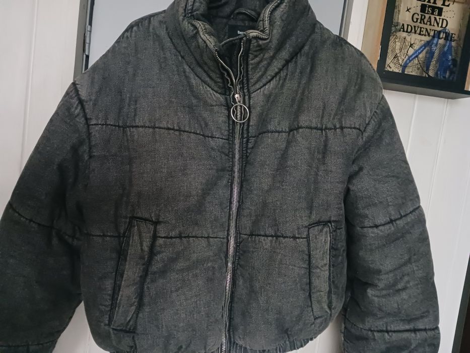 Sprzedam nową kurtkę zimową Bershka  rozm.M