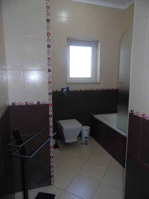 VILLA CHARM - V3  c/ 3 wc + Piscina + Jardim Privado + garagem - LIVRE JUNHO até 11 de JULHO + SET. - ALBUFEIRA