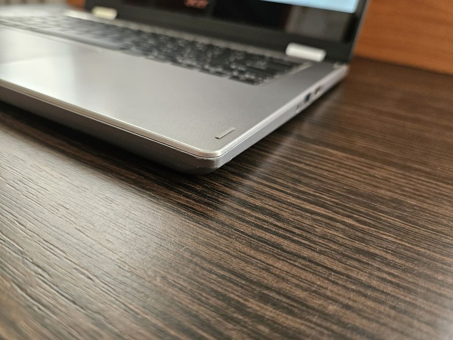 Ноутбук-трансформер Acer Spin 3 (i7-8565U, 16GB RAM, сенсор + стилус) БЕЗ SSD