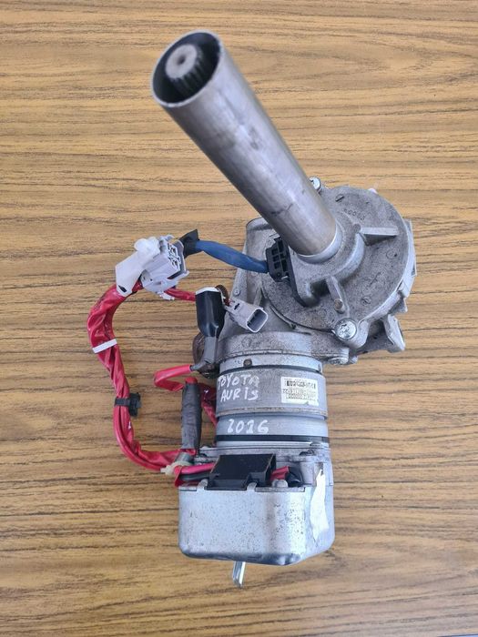 Coluna direção Toyota Auris E18
