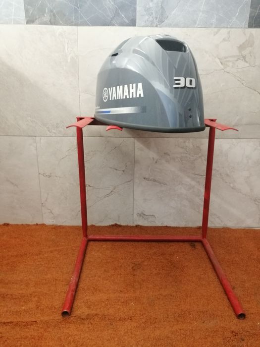 Silnik zaburtowy Yamaha 30 Czapka