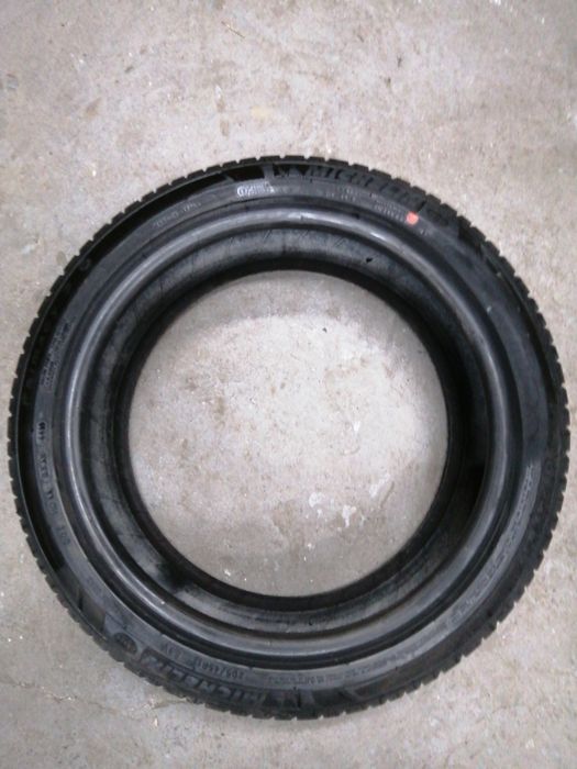 Opona 205/45R17 88V XL (180 netto)