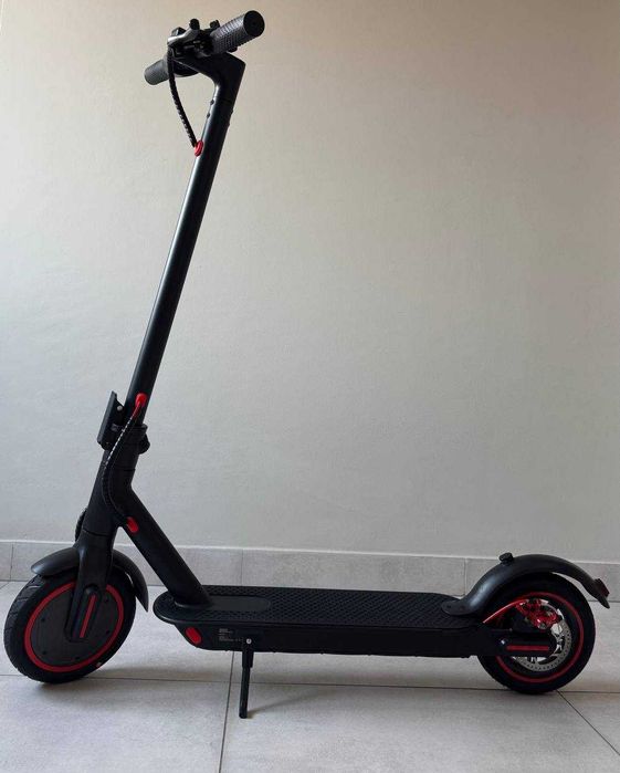 Hulajnoga elektryczna NOWĄ 350W 30km/h