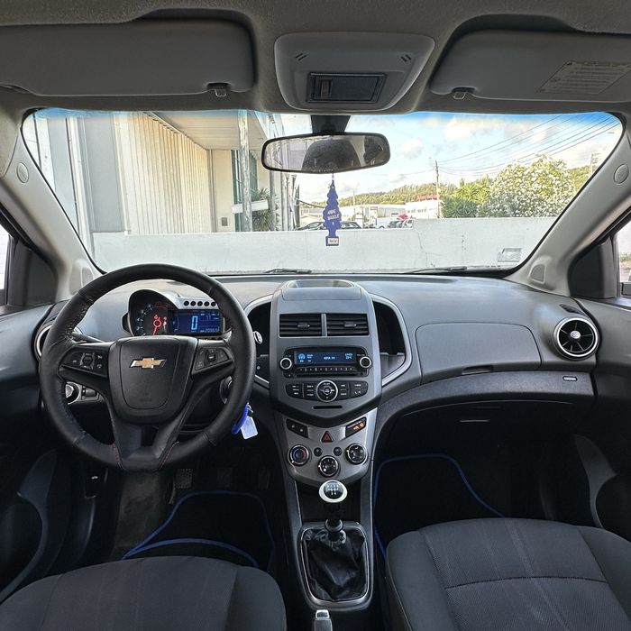 Chevrolet Aveo — fotografia 8