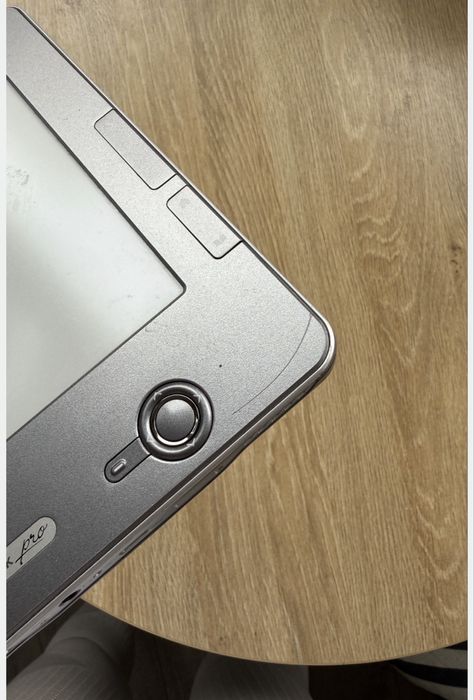 Електронна книга PocketBook Pro 612