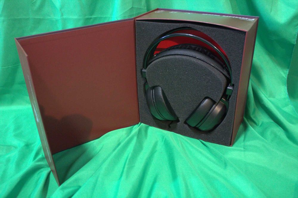 Headset Gaming PRANA RGB – Som 7.1, Iluminação LED, USB