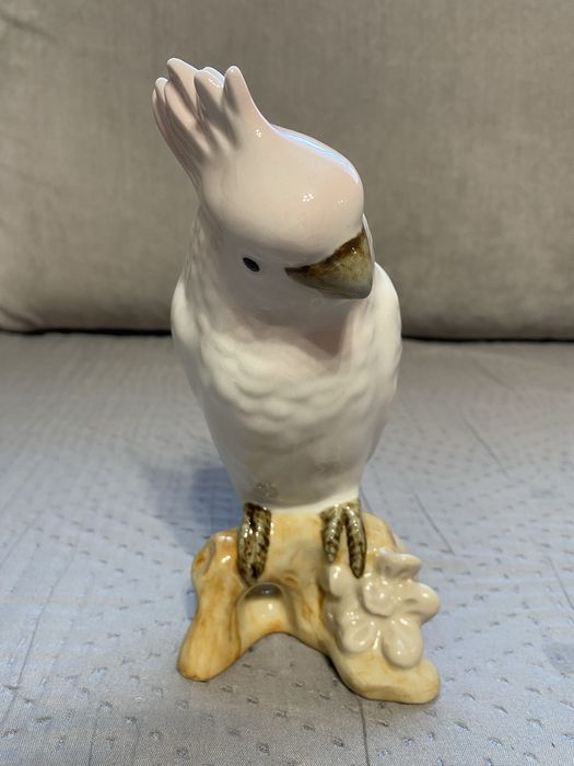 Porcelanowa figurka papugi Royal Dux