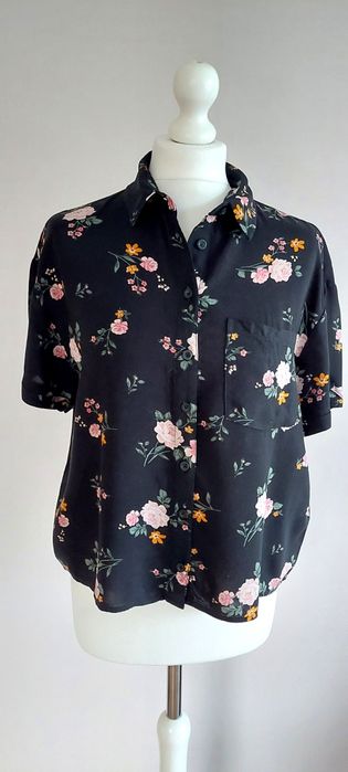 C&A r.36 czarna bluzka w kwiaty / wiskoza
