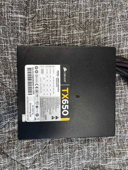 Блок питания Corsair TX-650