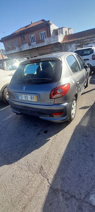 Boa oportunidade peugeot 206+ um único dono e muito bem estimado. — photo 3