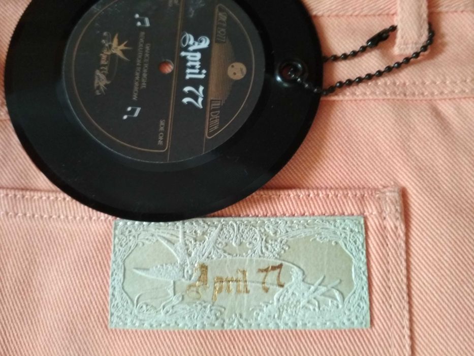 Aprill 71 różowe spodnie jeans 31