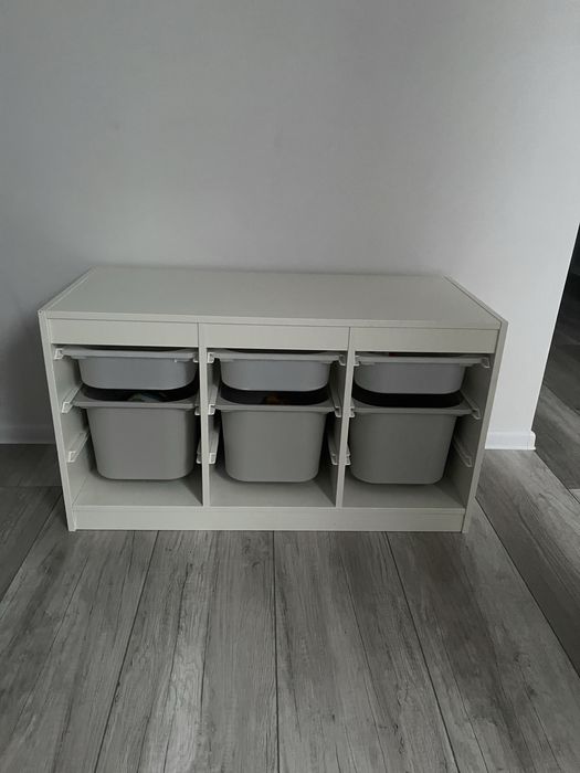 Regał na zabawki ikea