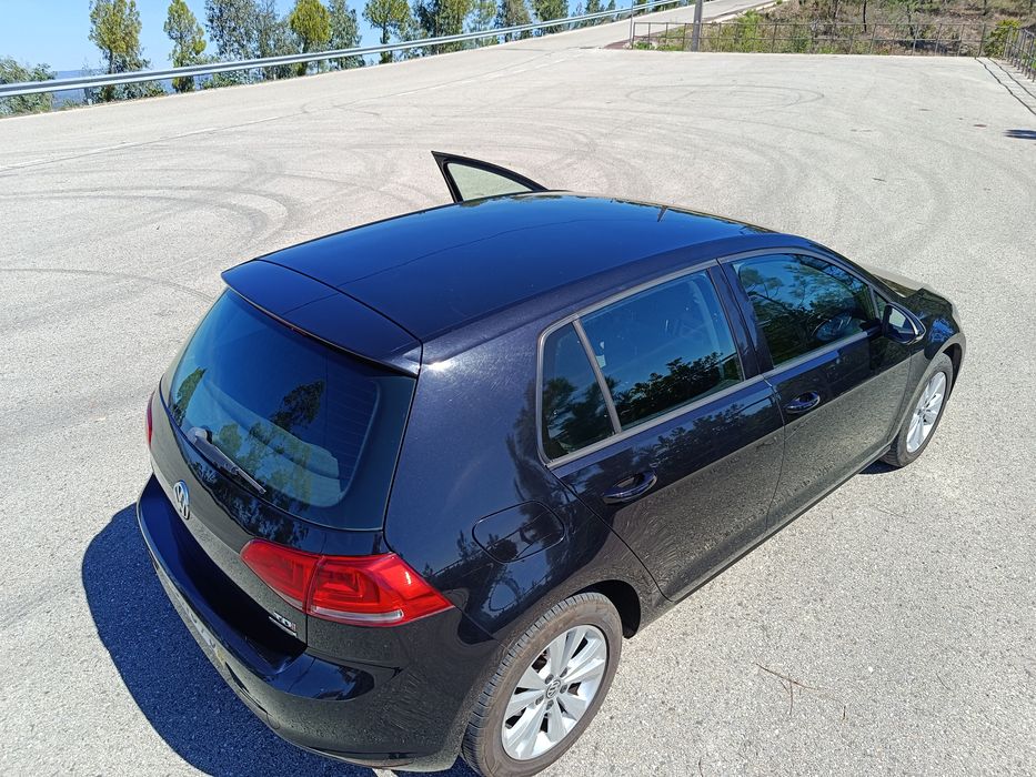 Volkswagen Golf VII