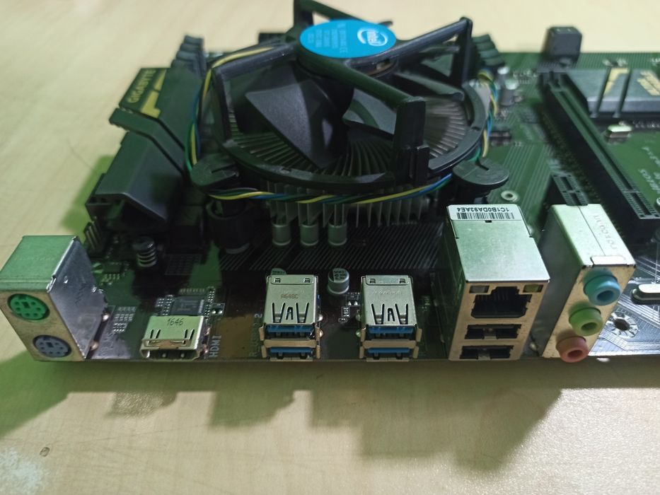 Gigabyte GA-Z270P-D3 (s1151, Intel Z270, PCI-Ex16)