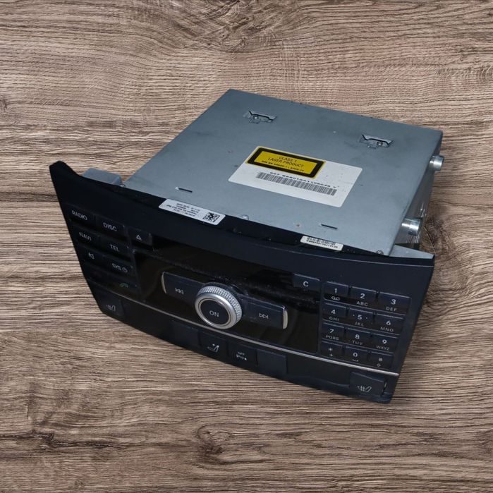 Продам магнітолу comand mercedes w 212