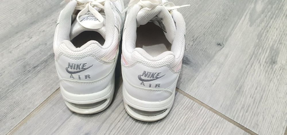 Buty Nike Air Max r. 37