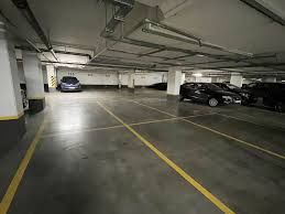 SPRZEDAM! Miejsce postojowe w garażu podziemnym.