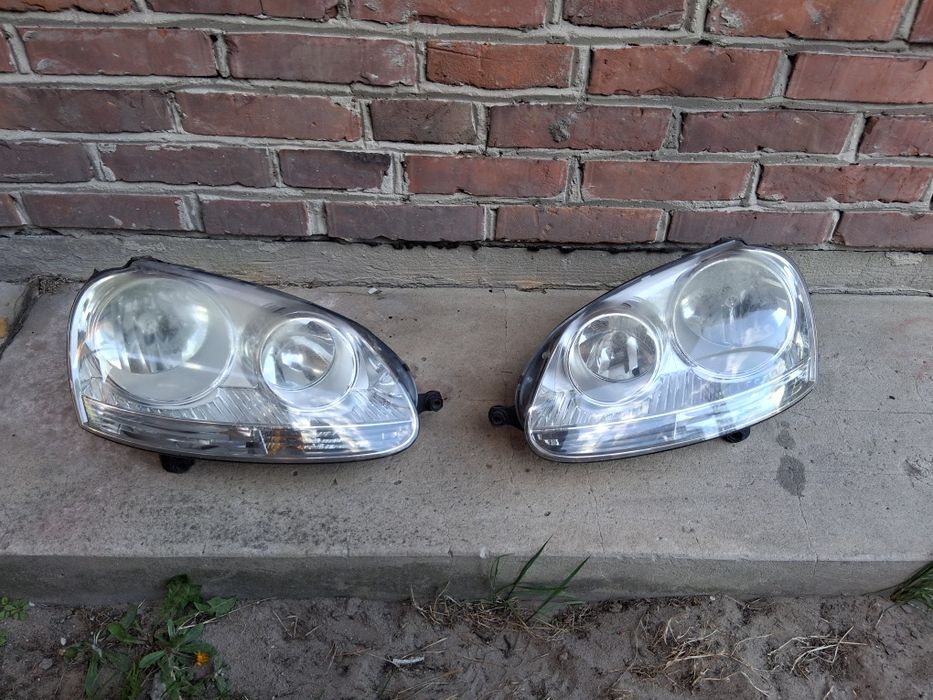 Lampy przod golf 5