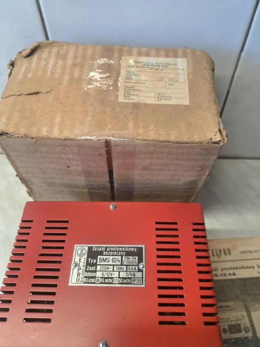 Prostownik  BMS 12/4