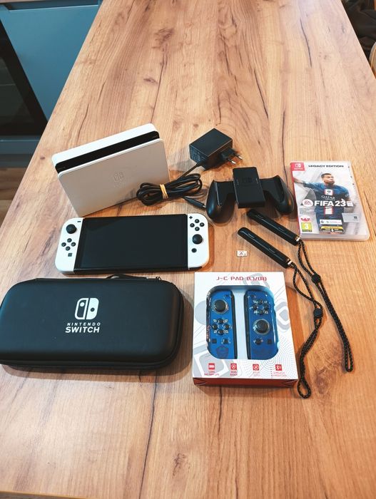 Zestaw Nintendo Switch OLED