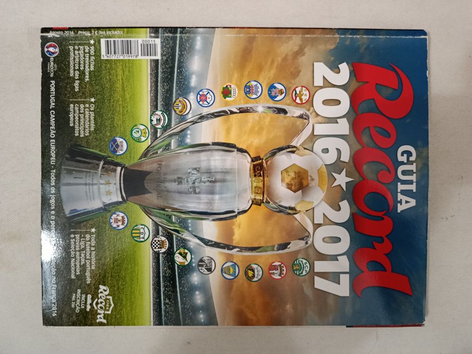 6  Revistas RECORD (diversas épocas de futebol)