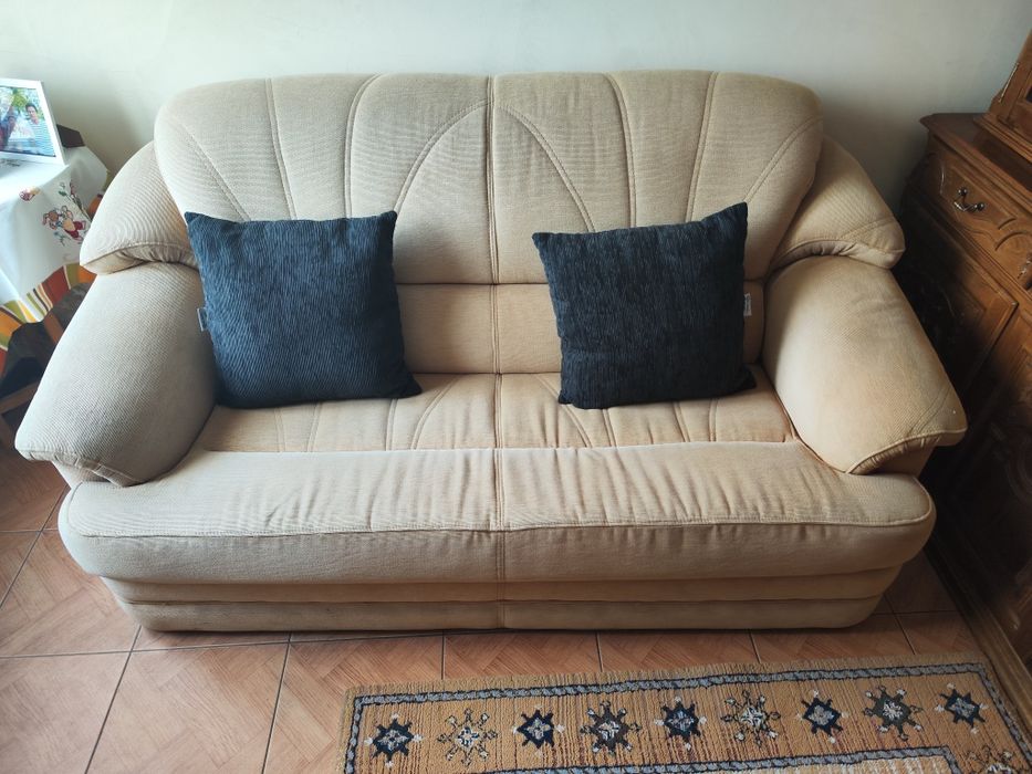 3  sofás vusados