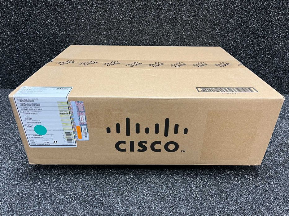 Комутатори Cisco WS-C2960+24LC-L (нові)