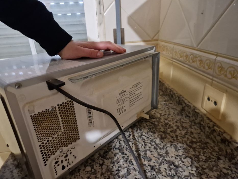 Microondas Electronia