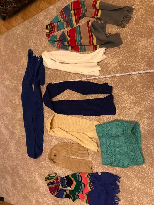 Продам шерстяной шарф.