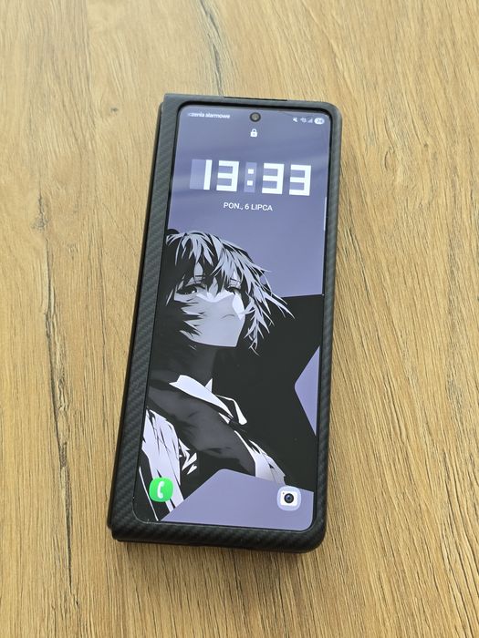 Samsung Galaxy Z Fold 3