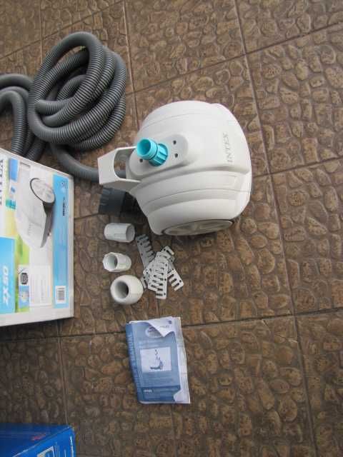 Odkurzacz basenowy do basenu półautomatyczny INTEX ZX50