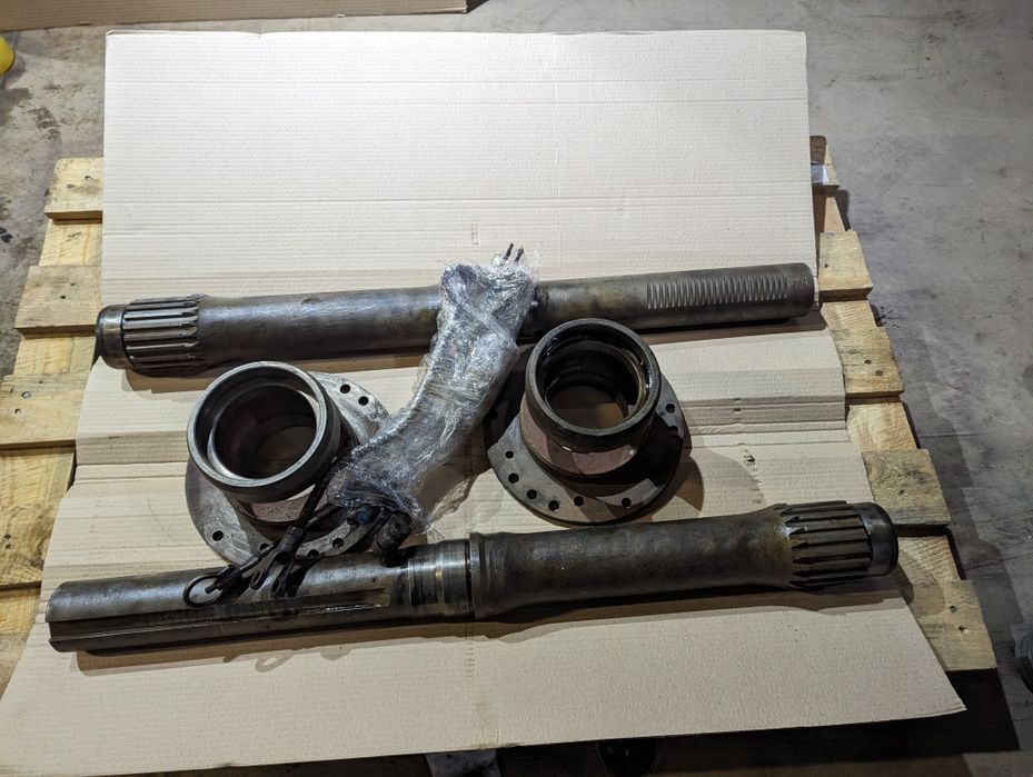 Полуось / Чулок / Полоось МтЗ 50 80 82 892 1025 ПІВВІСЬ Моста МТЗ