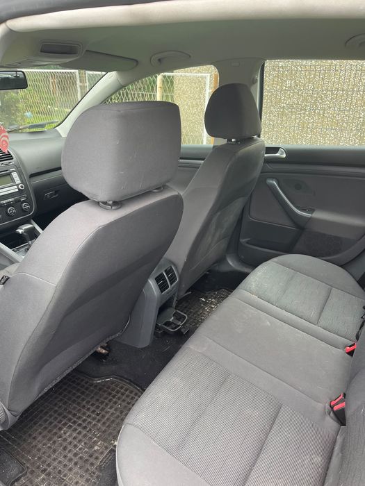 Volkswagen Golf V