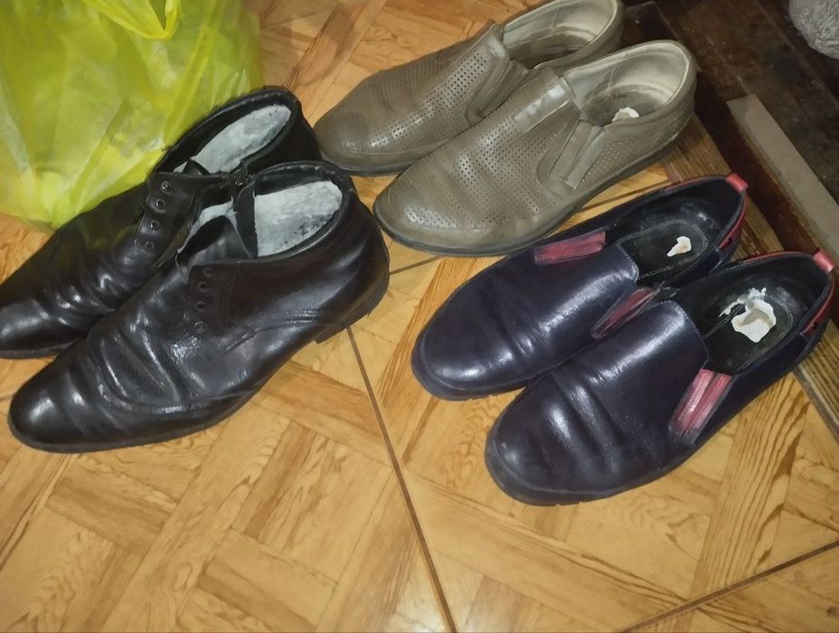 Продам обувь Armani