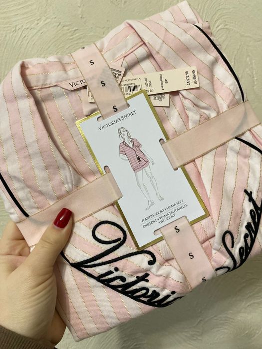 Піжама на короткий рукав VS