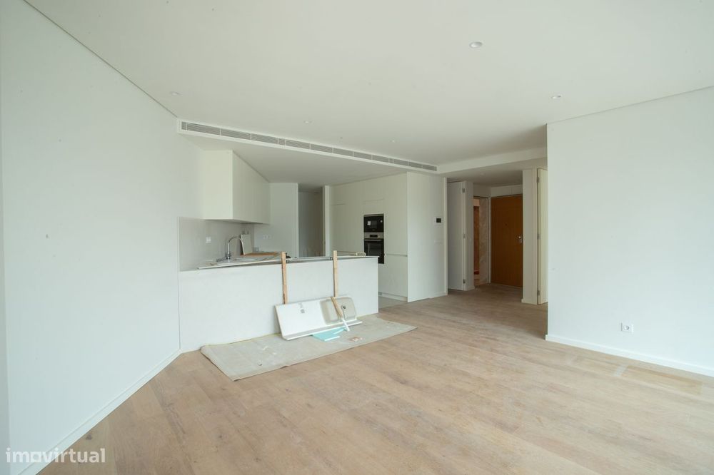 Apartamento T2 Vl8/Futura Linha Metro Rubi
