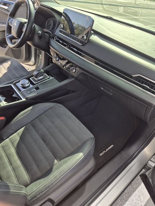 Продається Mitsubishi Outlander 2022 року